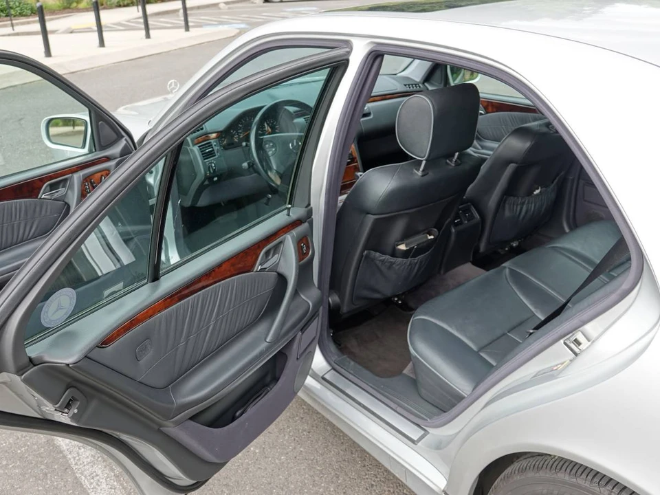 2002 Mercedes-Benz W210 E-Class - Image 11 of 24