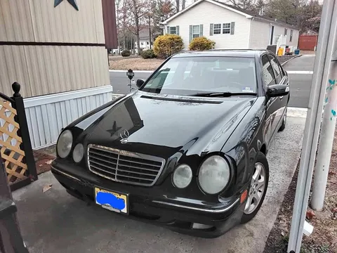 2002 Mercedes-Benz E320