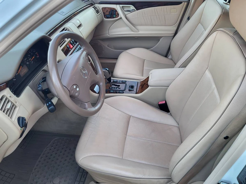 2002 Mercedes-Benz W210 E-Class - Image 22 of 24