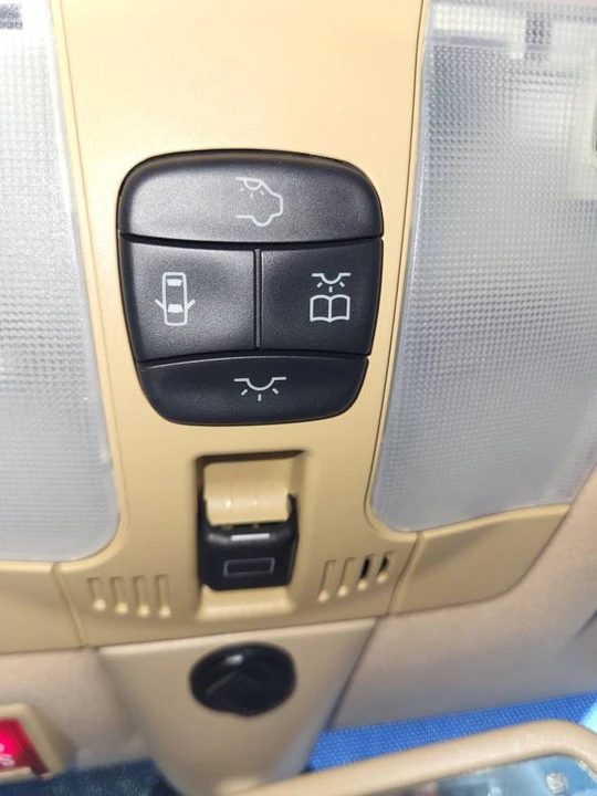 2002 Mercedes-Benz W210 E-Class - Image 16 of 24