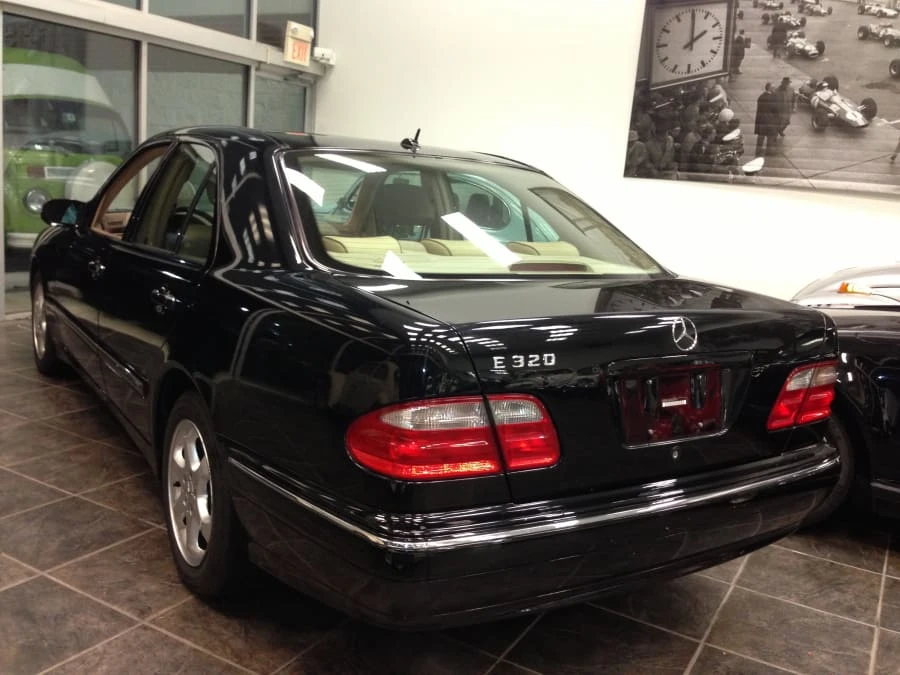 2002 Mercedes-Benz W210 E-Class - Image 2 of 2