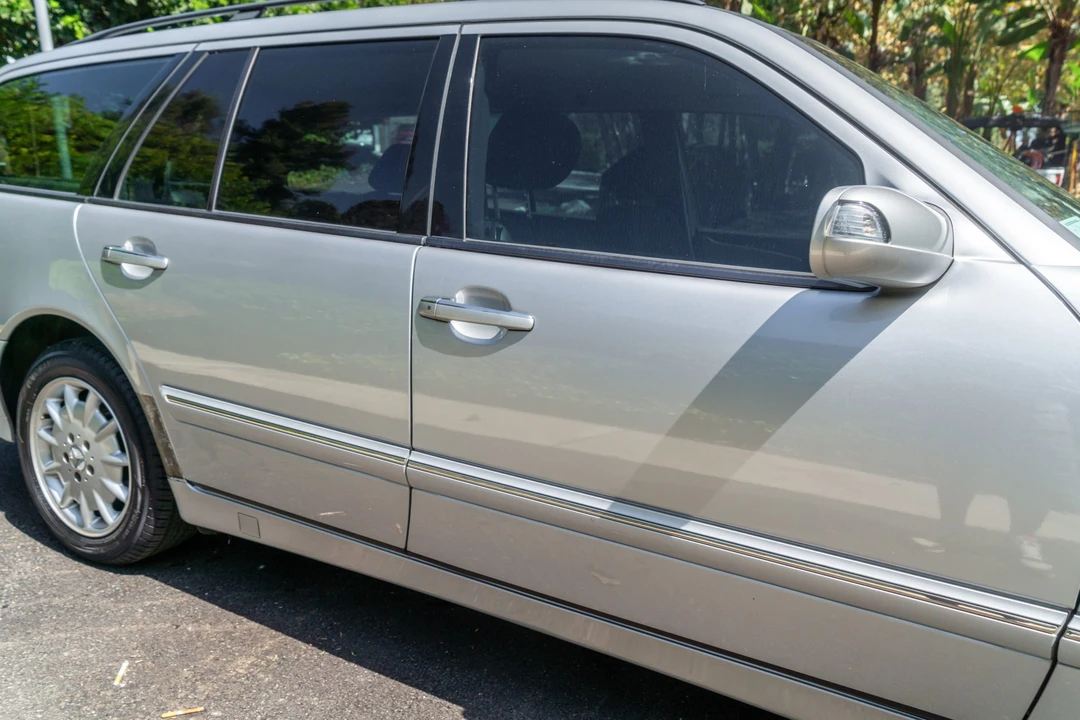 2002 Mercedes-Benz W210 E-Class - Image 25 of 31