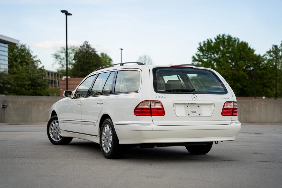 2002 Mercedes-Benz W210 E-Class - Image 9 of 31
