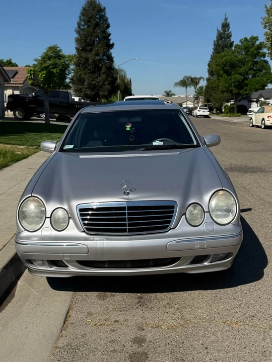 2002 Mercedes-Benz W210 E-Class - Image 2 of 11