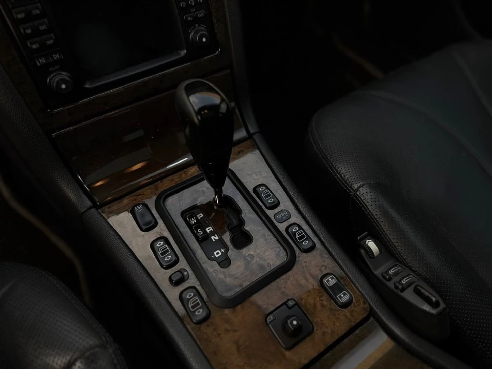 2002 Mercedes-Benz W210 E 36 & E 50 & E 55 & E 60 AMG - Image 18 of 20
