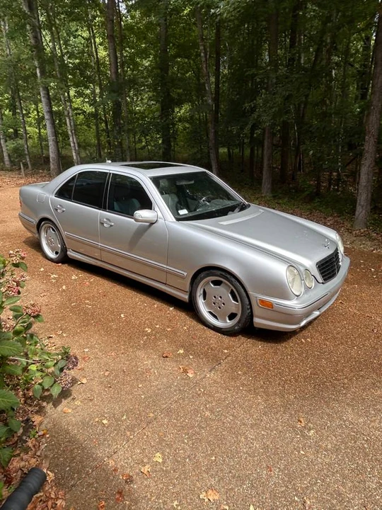 2002 Mercedes-Benz W210 E 36 & E 50 & E 55 & E 60 AMG - Image 9 of 9