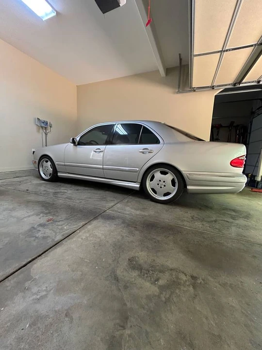 2002 Mercedes-Benz W210 E 36 & E 50 & E 55 & E 60 AMG - Image 5 of 9