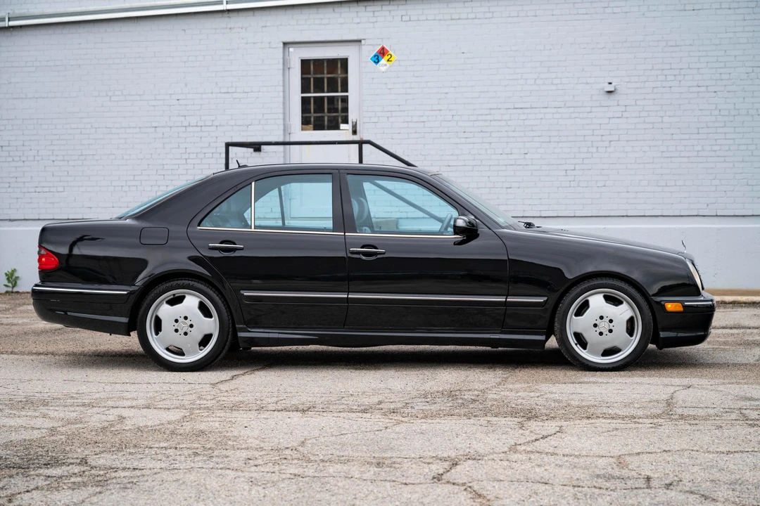 2002 Mercedes-Benz W210 E 36 & E 50 & E 55 & E 60 AMG - Image 11 of 31