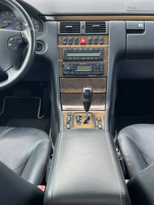 2002 Mercedes-Benz W210 E 36 & E 50 & E 55 & E 60 AMG - Image 12 of 16