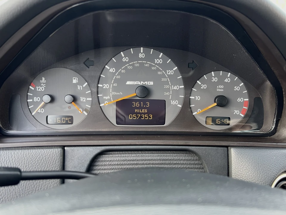2002 Mercedes-Benz W210 E 36 & E 50 & E 55 & E 60 AMG - Image 14 of 16
