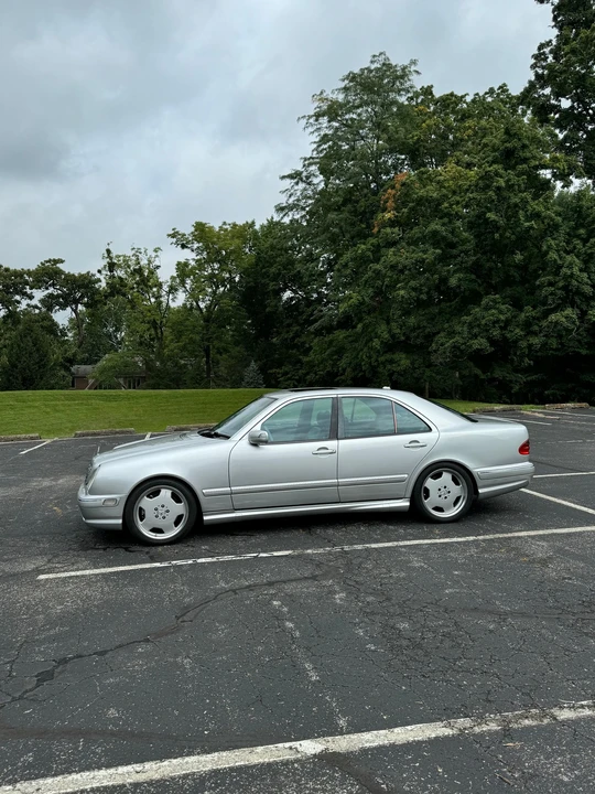 2002 Mercedes-Benz W210 E 36 & E 50 & E 55 & E 60 AMG - Image 2 of 12