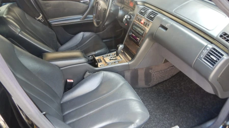 2002 Mercedes-Benz W210 E 36 & E 50 & E 55 & E 60 AMG - Image 5 of 20