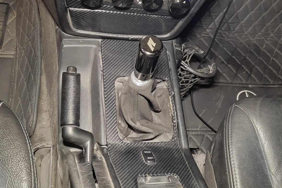 2002 Mercedes-Benz W463 G-Class - Image 27 of 31