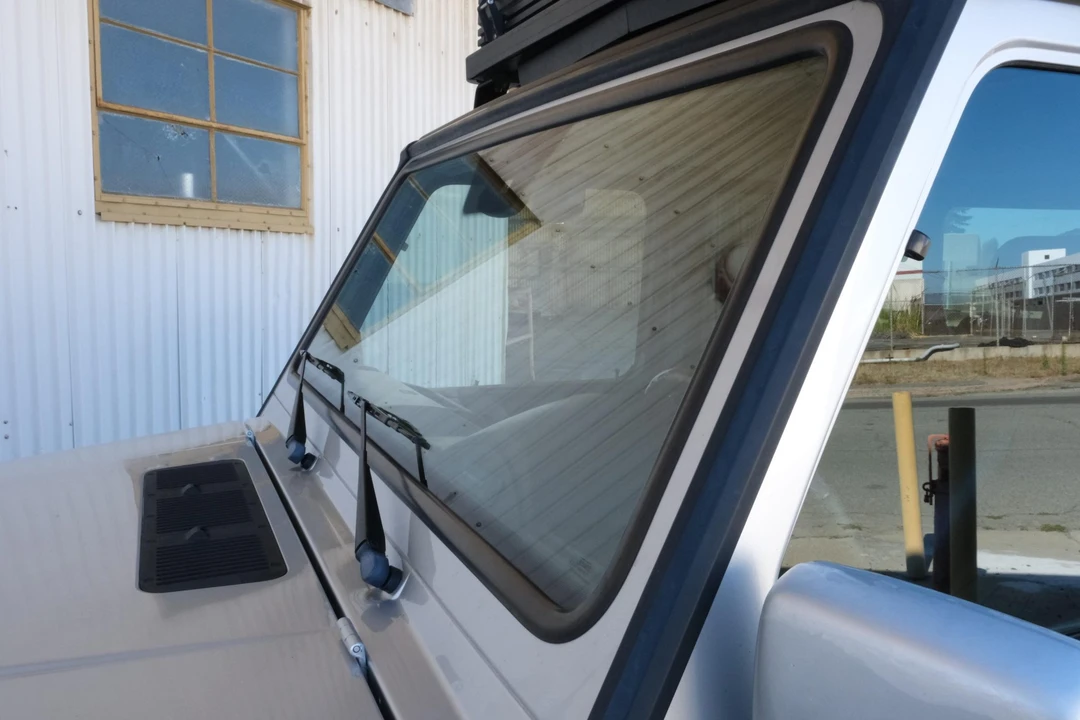 2002 Mercedes-Benz W463 G-Class - Image 22 of 31