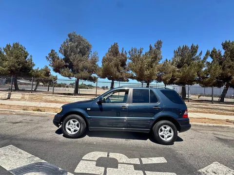 2002 Mercedes-Benz M-Class ML 320 BLUETEC Sport Utility 4D