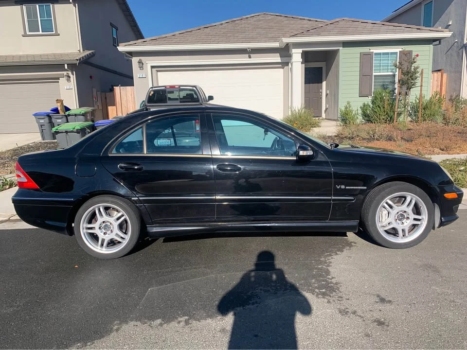 2002 Mercedes-Benz W203 C 30 CDI & C 32 AMG - Image 2 of 8