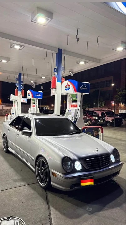 2002 Mercedes-Benz W210 E 36 & E 50 & E 55 & E 60 AMG - Image 9 of 11