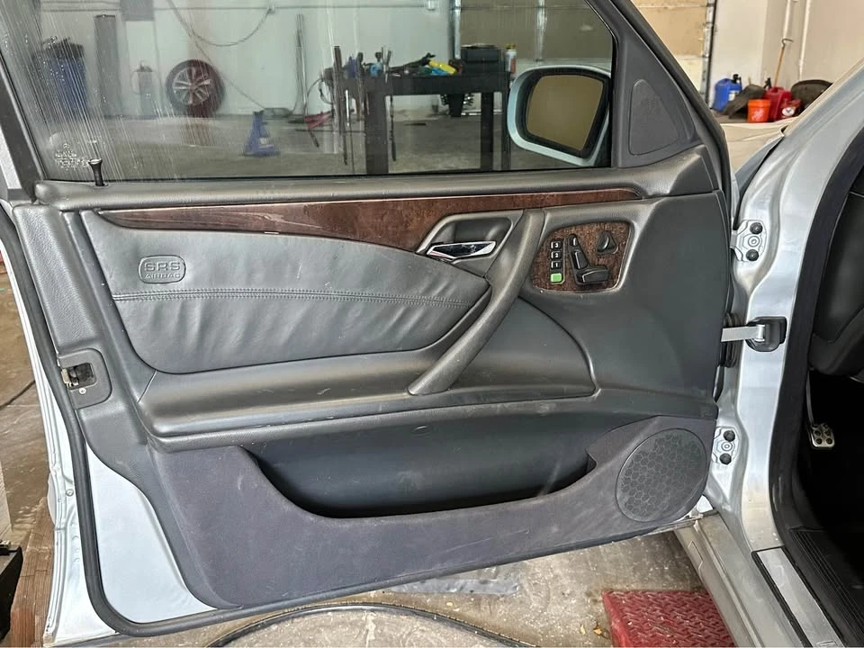 2002 Mercedes-Benz W210 E 36 & E 50 & E 55 & E 60 AMG - Image 4 of 8