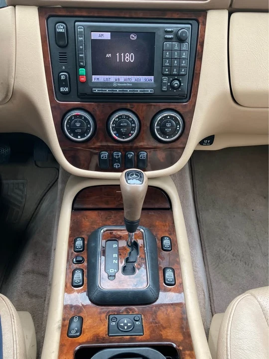 2002 Mercedes-Benz W220 S-Class - Image 10 of 17