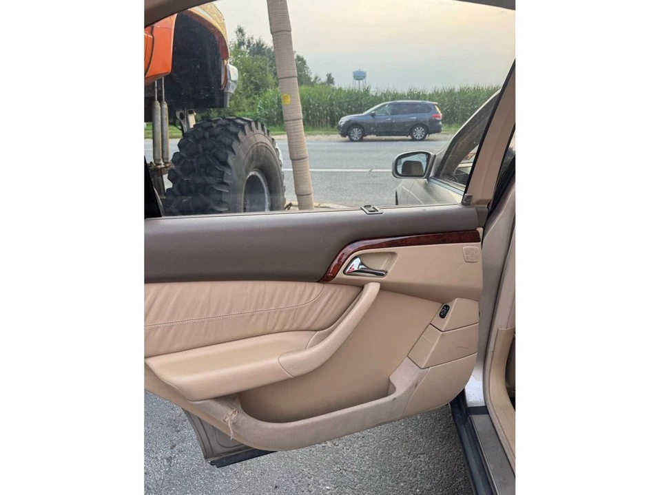 2002 Mercedes-Benz W220 S-Class - Image 17 of 20
