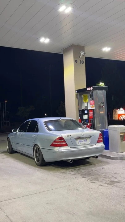 2002 Mercedes-Benz W220 S-Class - Image 3 of 6