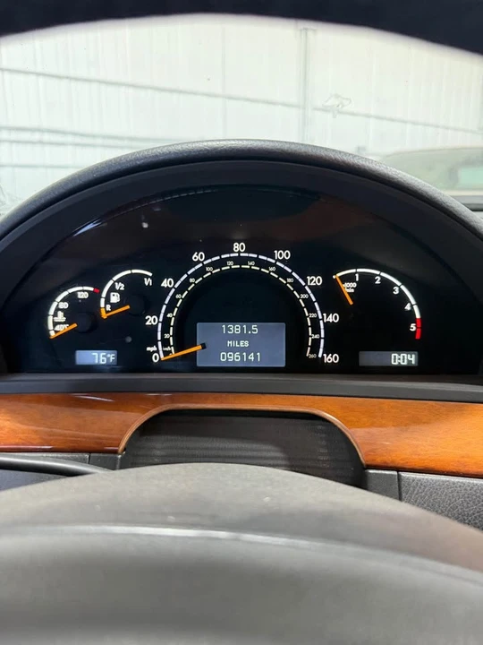 2002 Mercedes-Benz W220 S-Class - Image 11 of 12