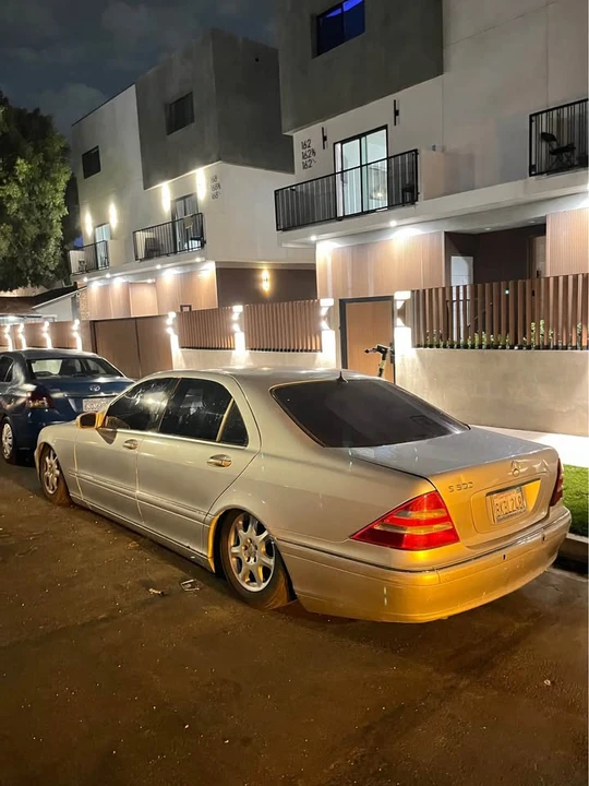 2002 Mercedes-Benz W220 S-Class - Image 2 of 11