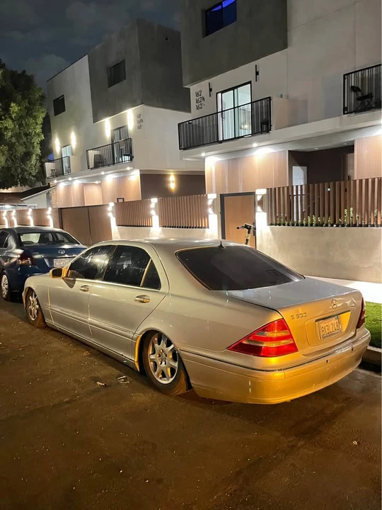 2002 Mercedes-Benz W220 S-Class - Image 9 of 10