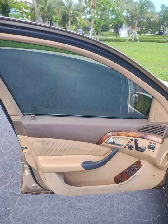 2002 Mercedes-Benz W220 S-Class - Image 10 of 20