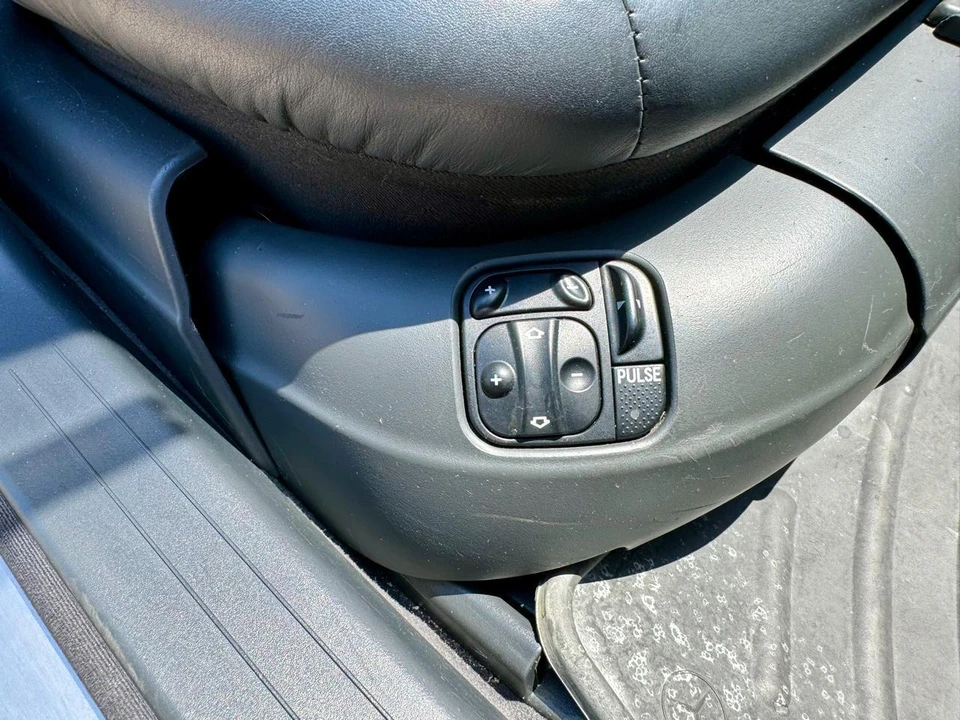 2002 Mercedes-Benz W220 S-Class - Image 30 of 31