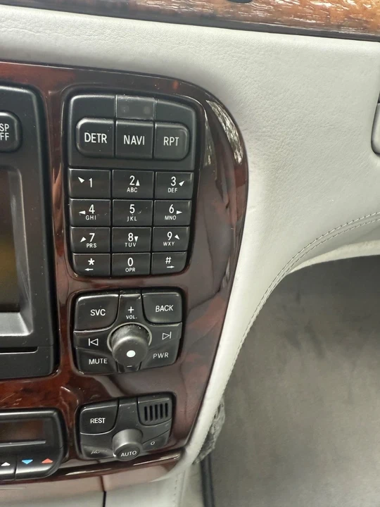 2002 Mercedes-Benz W220 S-Class - Image 16 of 21