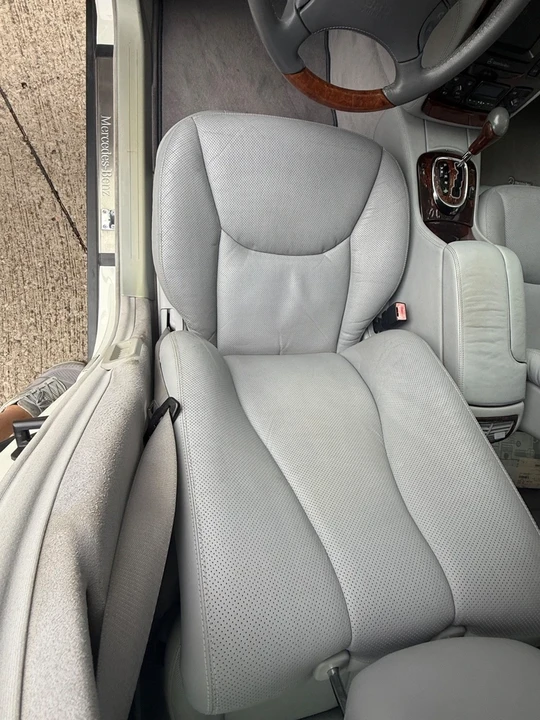 2002 Mercedes-Benz W220 S-Class - Image 9 of 21