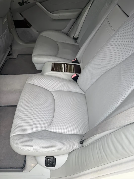 2002 Mercedes-Benz W220 S-Class - Image 11 of 21
