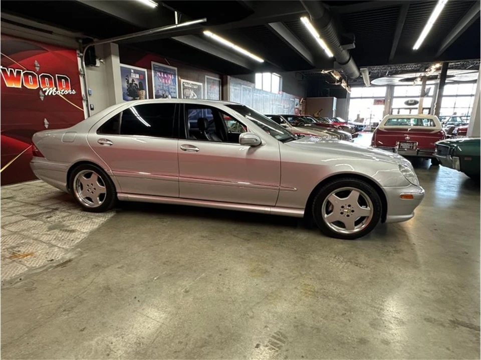 2002 Mercedes-Benz W220 S-Class - Image 9 of 31