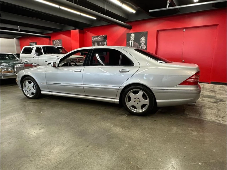 2002 Mercedes-Benz W220 S-Class - Image 17 of 31
