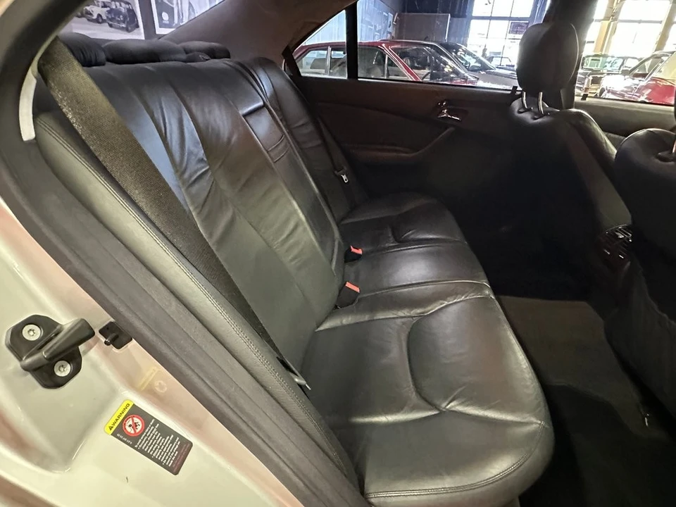 2002 Mercedes-Benz W220 S-Class - Image 25 of 31