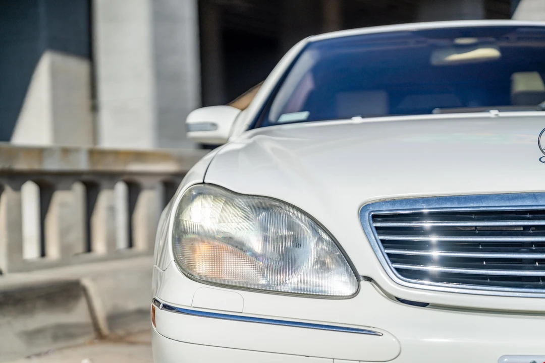 2002 Mercedes-Benz W220 S-Class - Image 10 of 31
