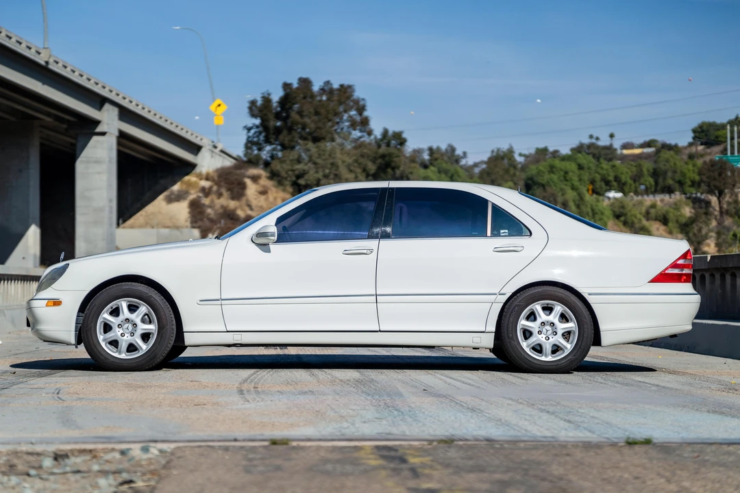 2002 Mercedes-Benz W220 S-Class - Image 7 of 31