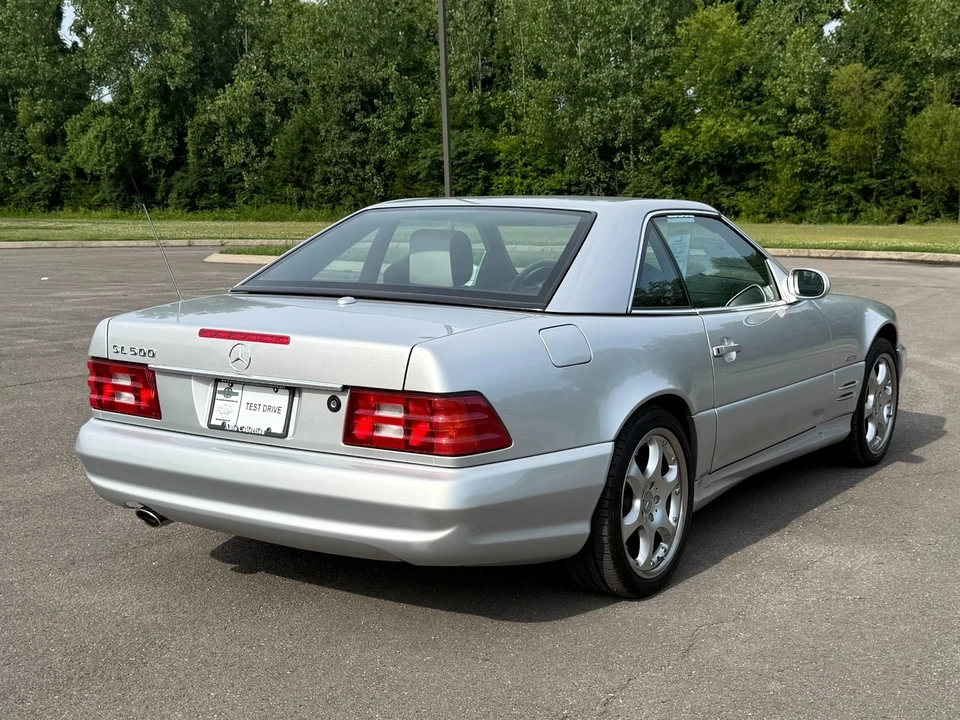 2002 Mercedes-Benz R230 SL-Class - Image 3 of 31