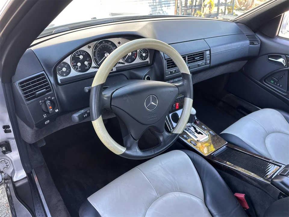 2002 Mercedes-Benz R230 SL-Class - Image 21 of 29