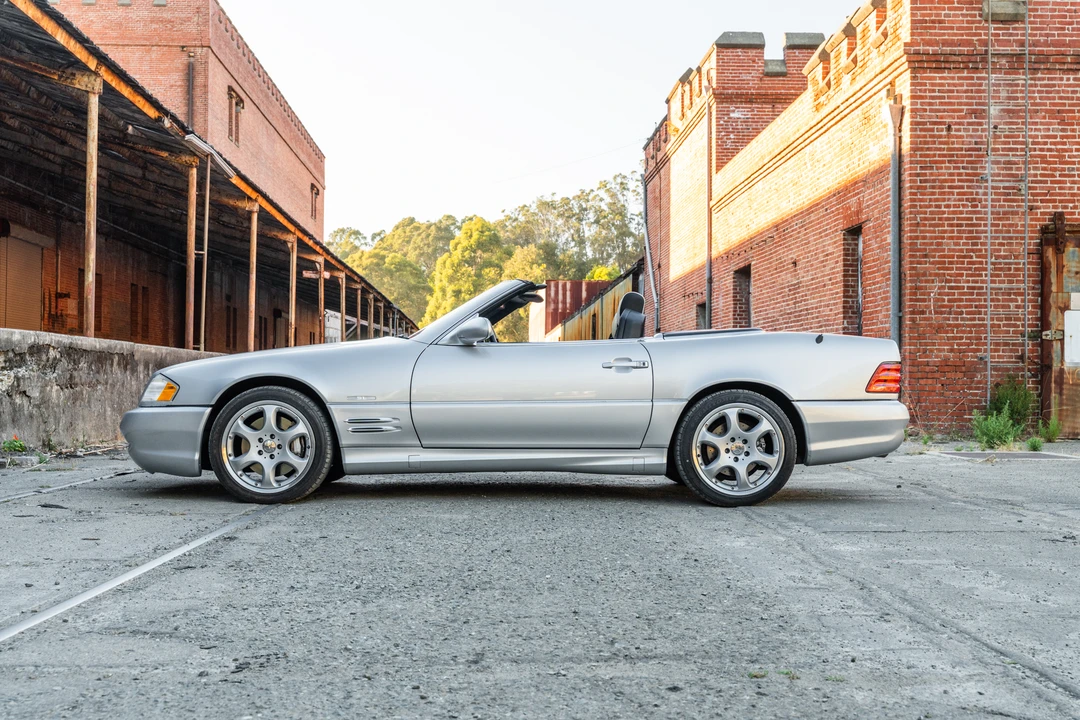 2002 Mercedes-Benz R230 SL-Class - Image 11 of 31