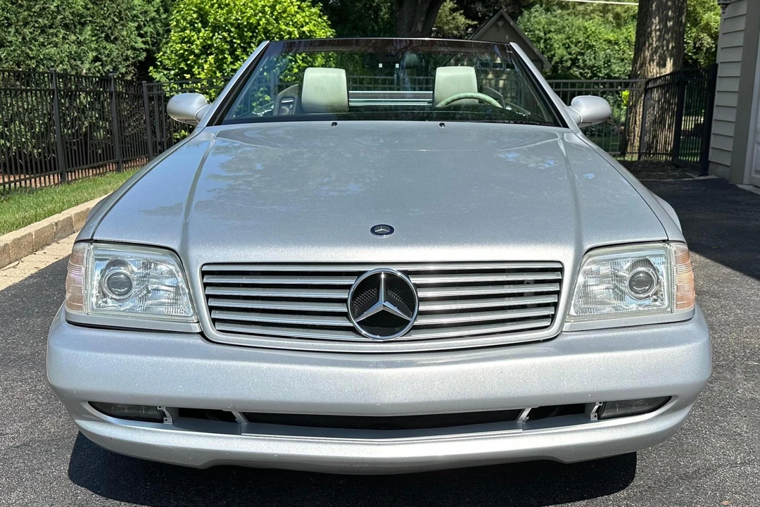 2002 Mercedes-Benz R129 SL-Class - Image 2 of 31