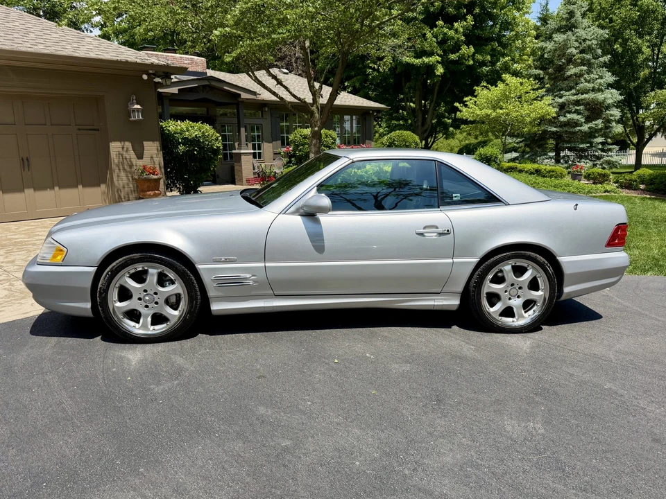 2002 Mercedes-Benz R230 SL-Class - Image 14 of 31