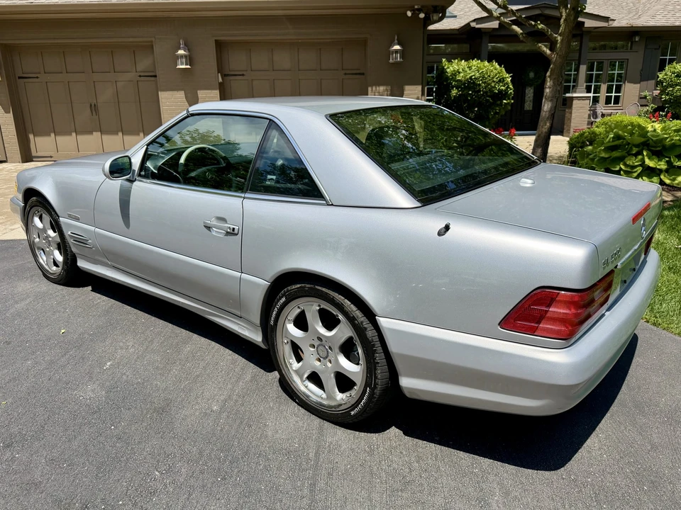 2002 Mercedes-Benz R230 SL-Class - Image 10 of 31