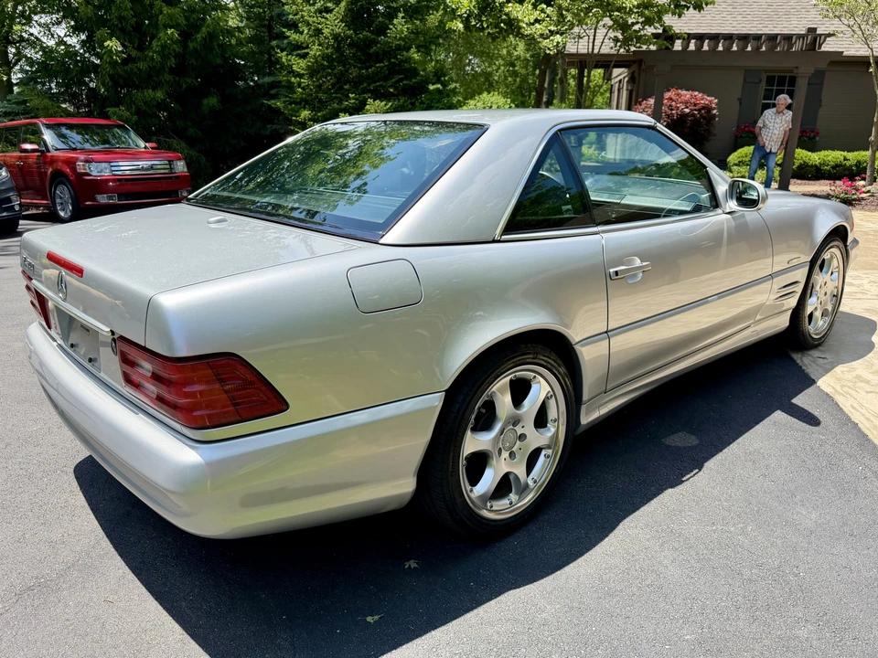 2002 Mercedes-Benz R230 SL-Class - Image 7 of 31