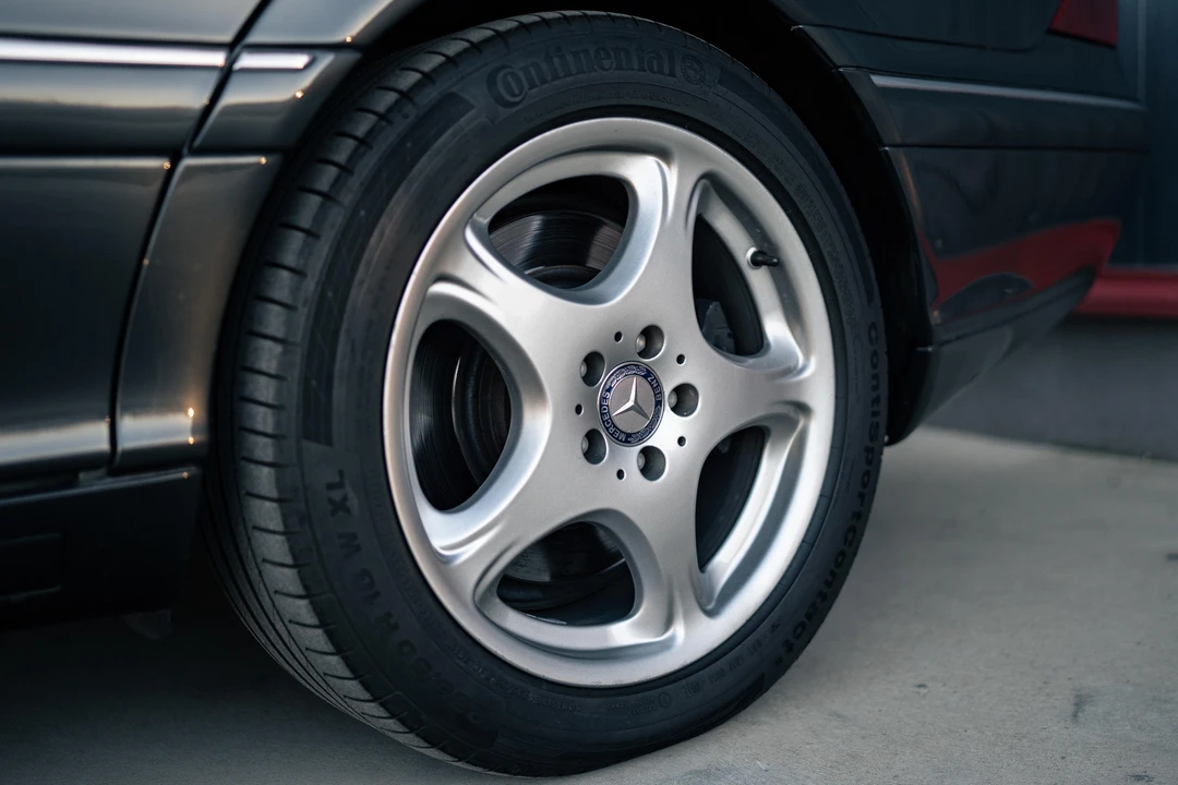 2002 Mercedes-Benz W220 S-Class - Image 25 of 31