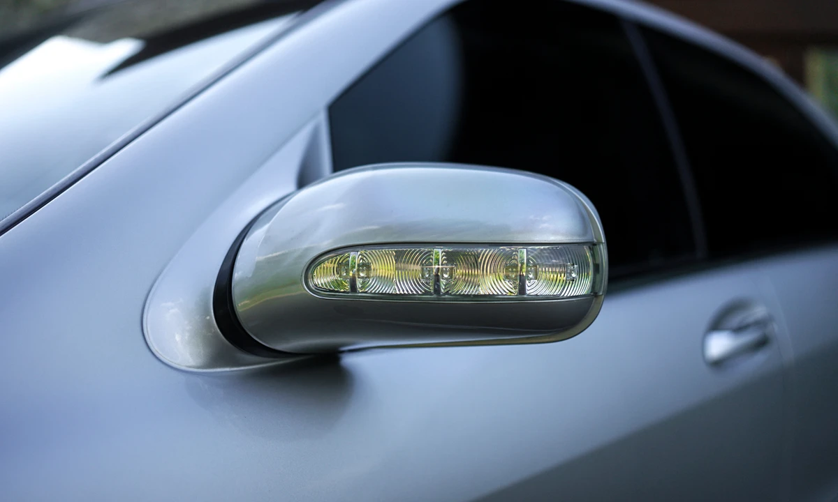 2002 Mercedes-Benz W220 S-Class - Image 23 of 31