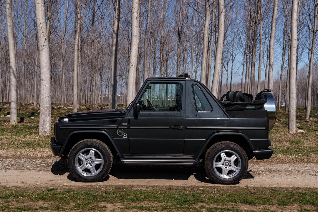 2002 Mercedes-Benz W463 G-Class - Image 4 of 31