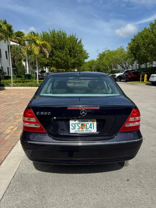 2002 Mercedes-Benz W203 C-Class - Image 3 of 12