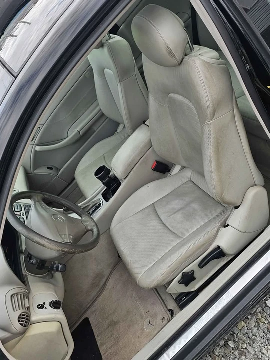 2002 Mercedes-Benz W203 C-Class - Image 5 of 10